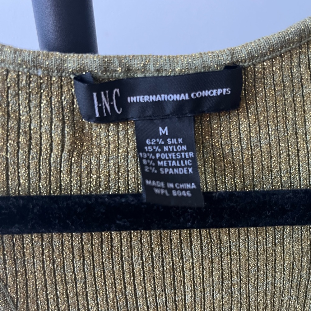 4 for $30 & free shipping - Vintage INC Gold Metallic Top